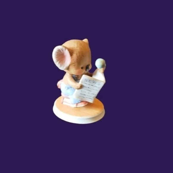 Vtg Lefton Figurine mouse reading the newspaper - Picture 3 of 7